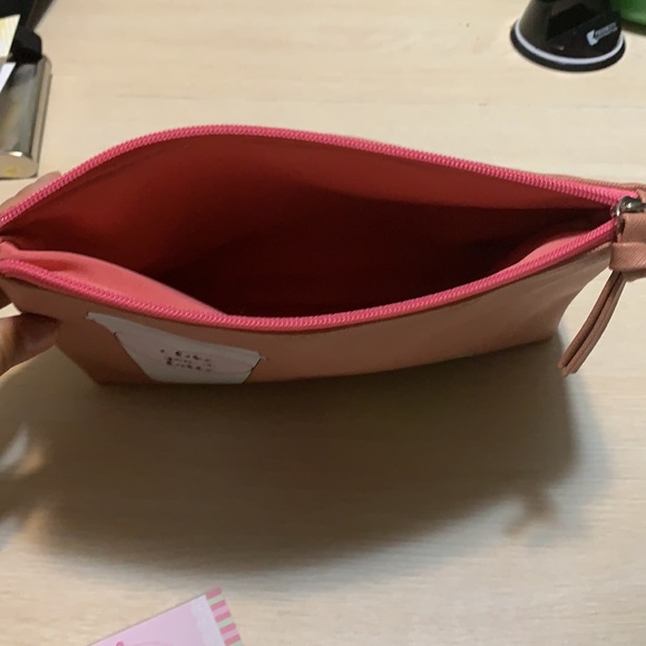 Make up bag (4) - Picture 4 of 5